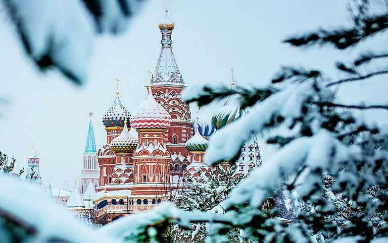 ЛЮТЫЕ морозы до 30 градусов ударят по Москве уже в ВЫХОДНЫЕ. Пик холода придется ровно на конец неде