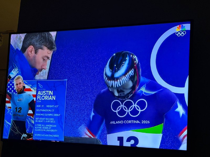 На Олимпийских играх завирусился скелетонист из США на его шлеме изображён Веном. Особенно зловеще