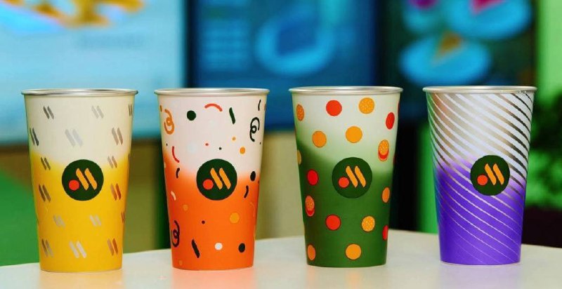 Стаканы-ХАМЕЛЕОНЫ уже во Вкусно  и точка. Работяги готовятся штурмовать рестораны этим утром. 

Стак