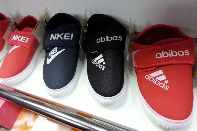 ВСЕ кроссовки Nike и Adidas в России  лютая паль, Mash. Независимые эксперты обошли ДЕСЯТКИ точек в