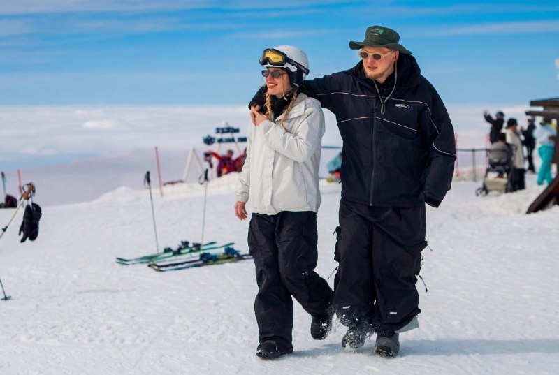 ОНА СКАЗАЛА ДА. Прямо в горах Роза Хутор на New Star Camp 

История Матвея и Софии началась с одного