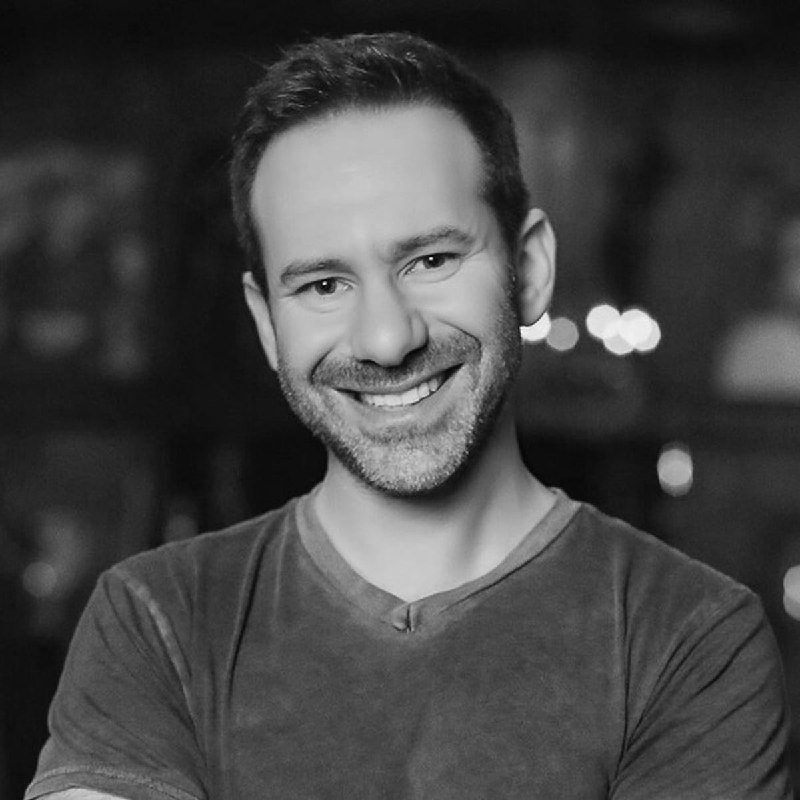 Умер владелец OnlyFans Леонид Радвинский скончался в 43 года после продолжительной борьбы с раком.